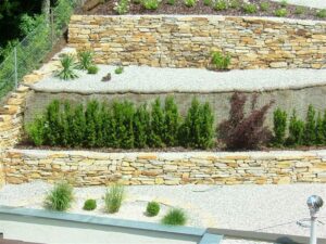 granulit_trockenmauer_42
